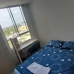 HERMOSO APARTAMENTO CON BALCON, 3 Alcobas
