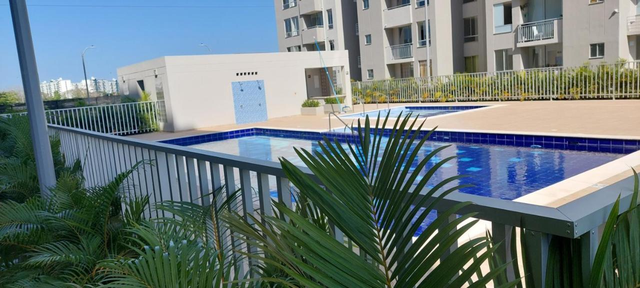 Hermoso Con Balcon, 3 Alcobas, 2 Baños Apartamento *