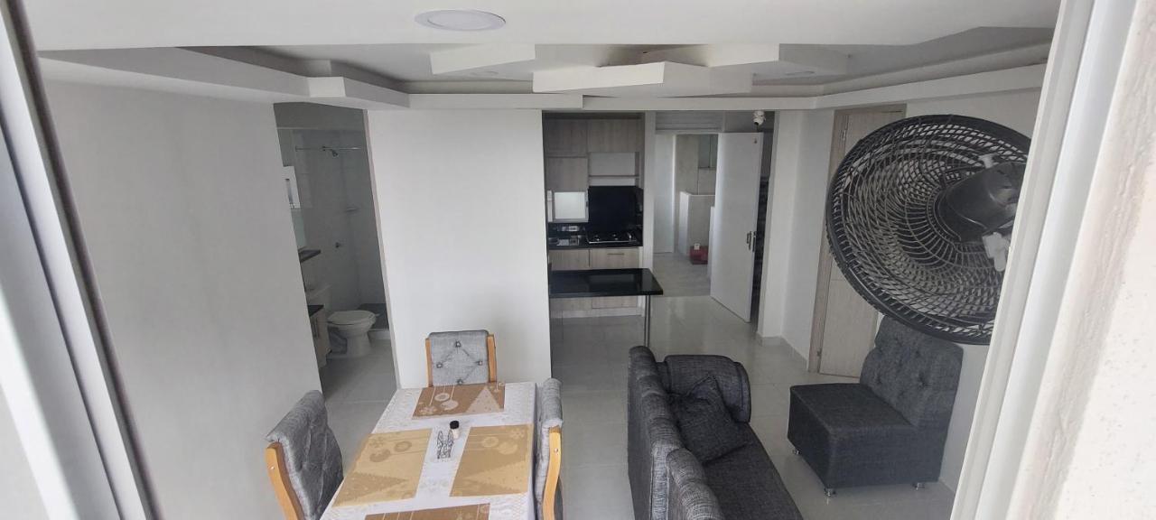 Apartamento Hermoso Con Balcon, 3 Alcobas, 2 Baños Cartagena