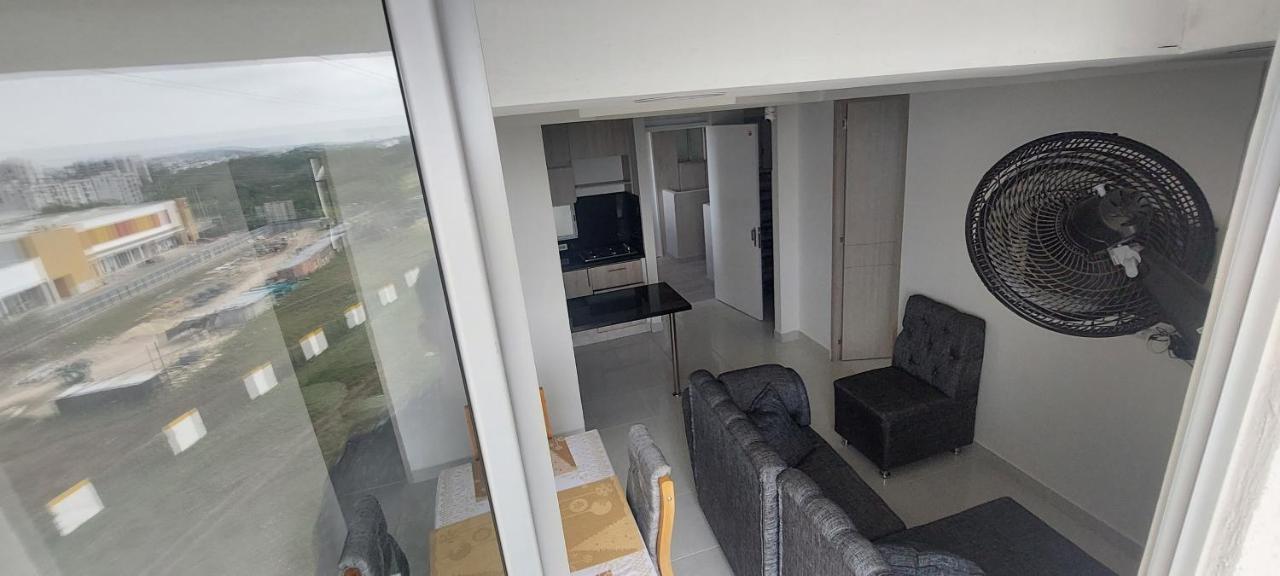 Apartamento Hermoso Con Balcon, 3 Alcobas, 2 Baños *